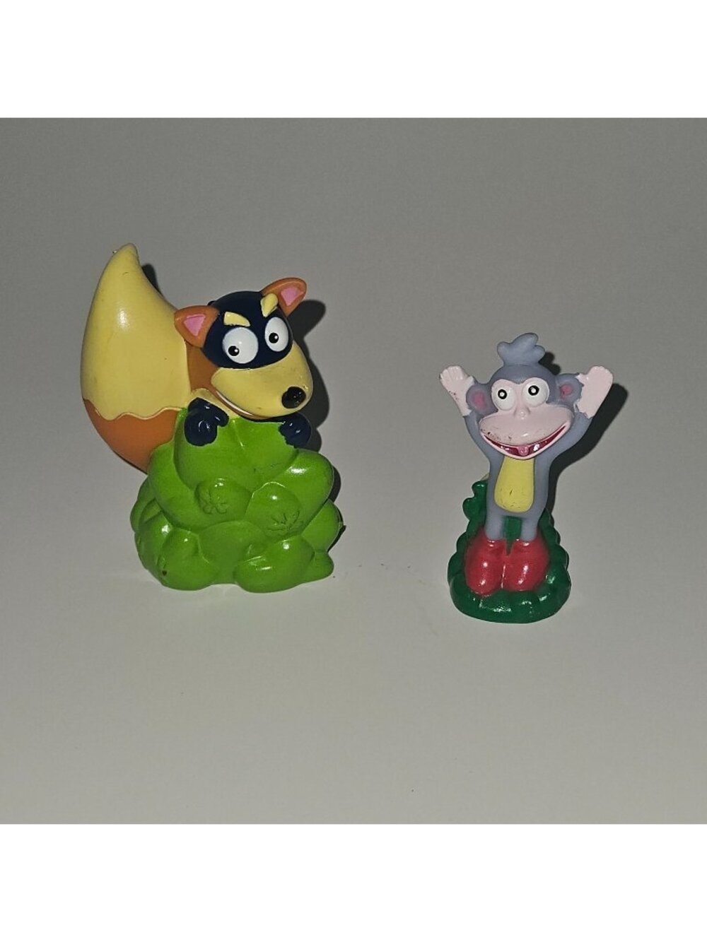 2 Dora the Explorer Plastic Toy Figures Lot Boots Monkey Swiper Fox